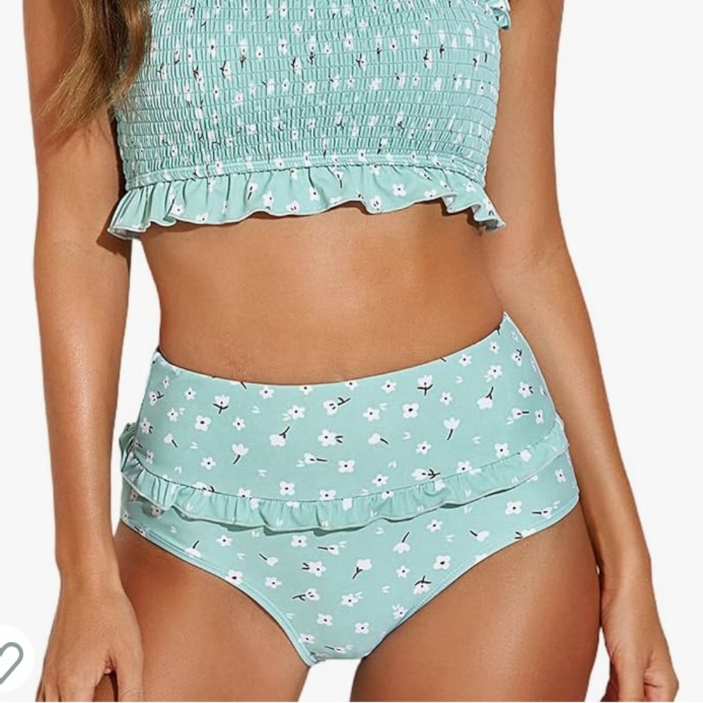 Floral bikini bottoms